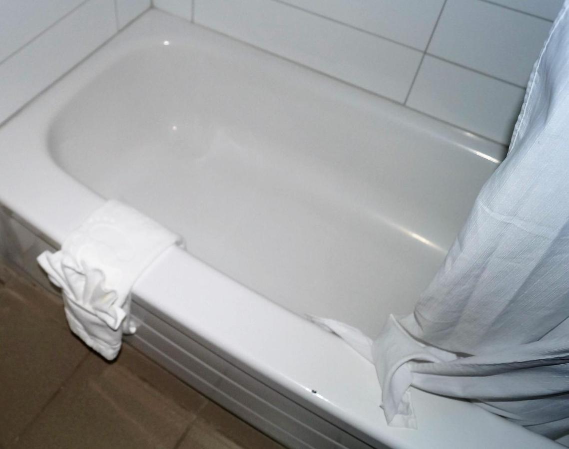 North Star Inn & Suites Prince George Bagian luar foto