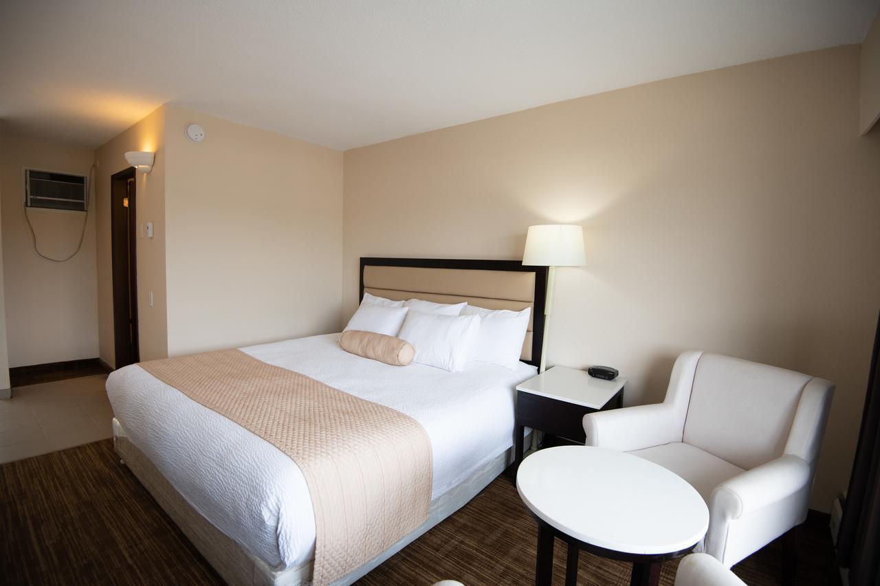 North Star Inn & Suites Prince George Bagian luar foto
