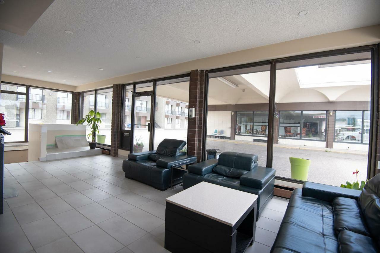 North Star Inn & Suites Prince George Bagian luar foto