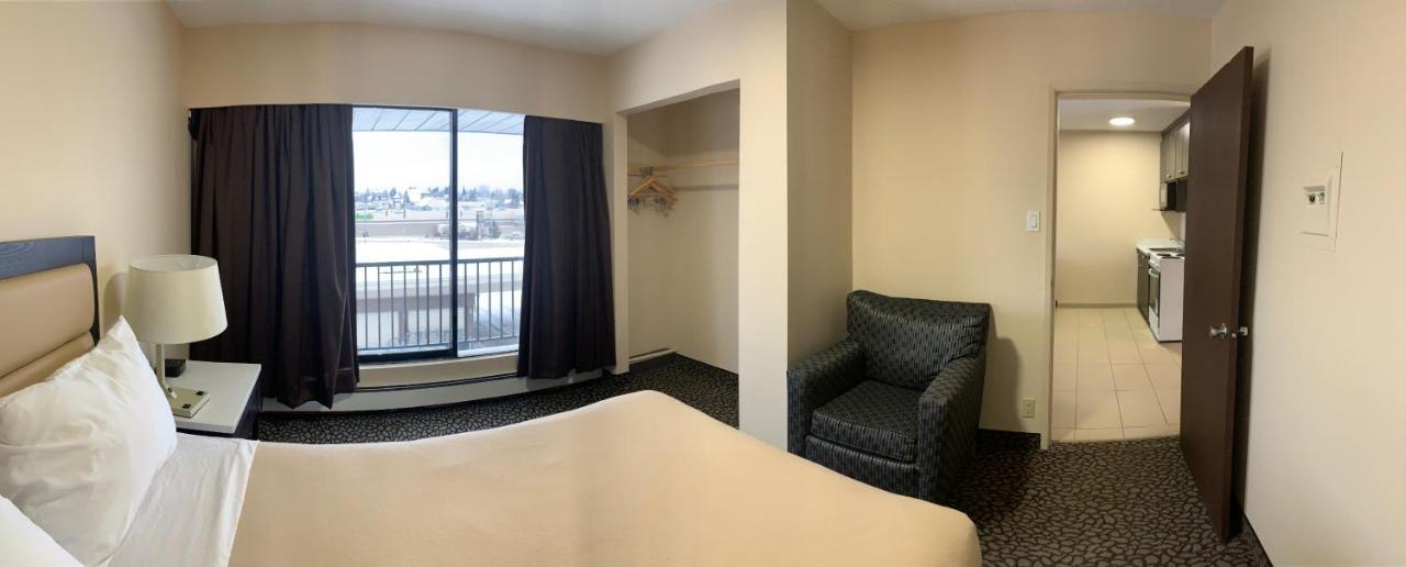 North Star Inn & Suites Prince George Bagian luar foto